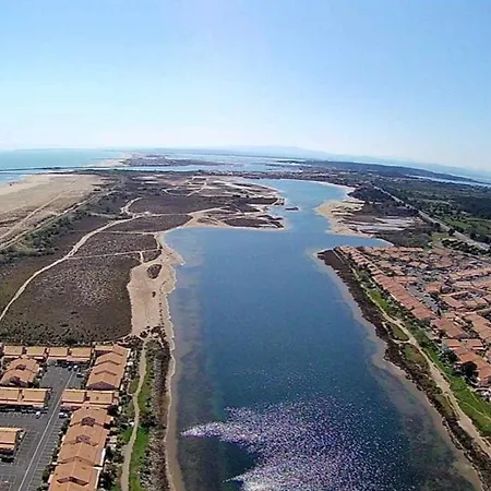 Pavillon 20M De La Plage Des Ayguades Gruissan Exterior photo