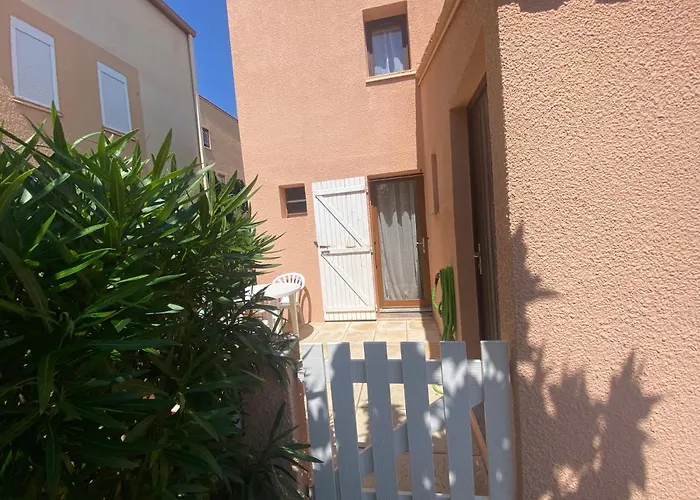 Pavillon 20M De La Plage Des Ayguades